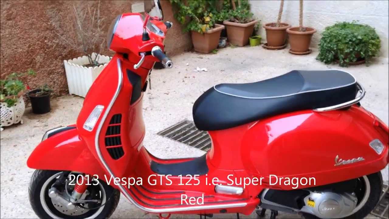 2013 Vespa GTS Super 125 IE Walk Around (Review)