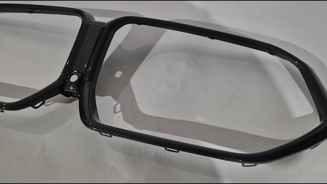 BMW X5 G05 2019- гг. Окантовка решетки в стиле X5M F95 (2023+, Карбон) Video 1