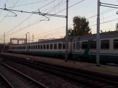 Icplus 553 "Murge" Milano - Crotone (limitato a Taranto causa lavori sulla linea) - icplus 568 "Murge" Crotone -  Milano