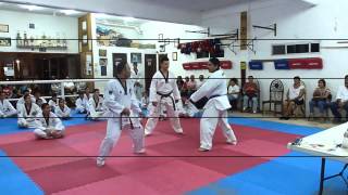 preview picture of video 'Examen de Taekwondo Eagle Park Chetumal Combate Libre (1)'