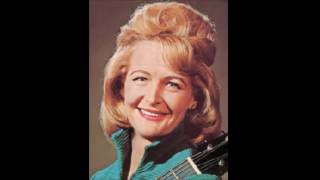 Liz Anderson - My Friends Are Gonna Be Strangers 1966 HQ