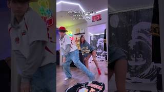 This dance POSSESSED US: @Prymrr