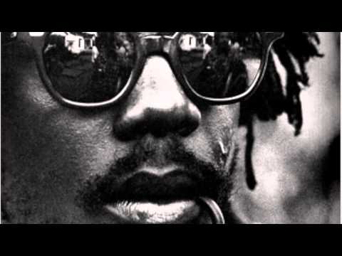 Peter Tosh - Straight from the Horse's Mouth (Interview)