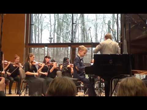 Lepo Sumera "Three Wonders of the World" - Pijus Pirogovas (8 years old, Lithuania)