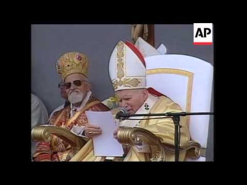 WEST BANK: BETHLEHEM: POPE JOHN PAUL II - MASS (2)