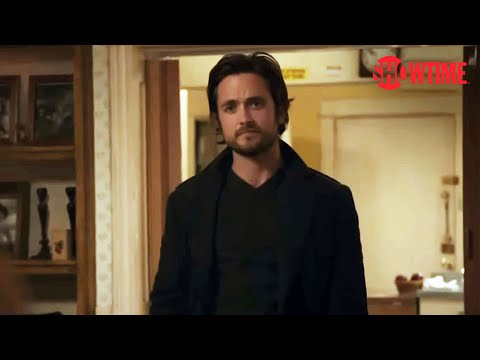 Shameless Season 2: Episode 12 - With the Creators | SHOWTIME