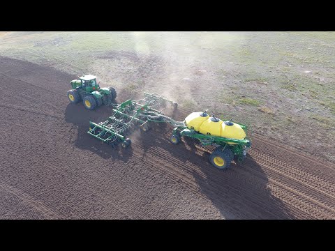 Winter wheat seeding 2018 - Hubka Farms Ltd