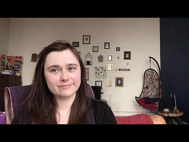 Vídeo relacionado con De falling in love montage (Querido Glow)
