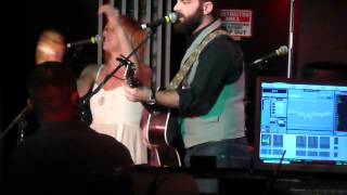 Drew Holcomb & The Neighbors - Late Night Drama Queen