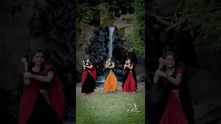 Download lagu Yaathii yaathi💃✨️ #yaathiyaathi #tamilsong  #fypシ゚ #dancepage #dancecover #thallavibe mp3