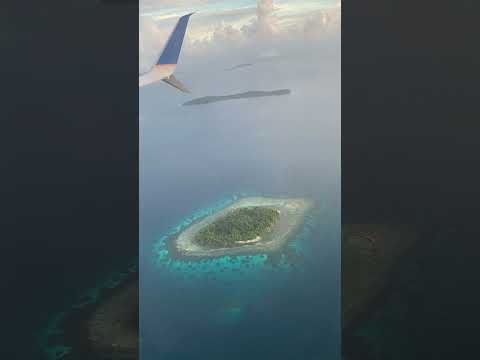 ATERROU NO AEROPORTO INTERNACIONAL DE CHUUK!!! #departure #arrival #unitedairlines