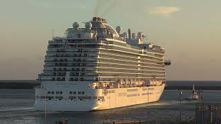 ディスカバリー・プリンセス 高知新港・初寄港 2025年10月17日【出航 汽笛】