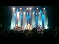 Chris Isaak Intro + Beautiful Homes (I love you so much) Live @013 Tilburg