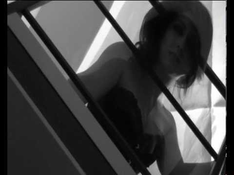 Thumbnail for Valentina sings glory box by portishead