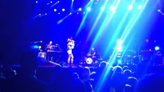 Bat for Lashes - Glass (live at Werchter 2012)