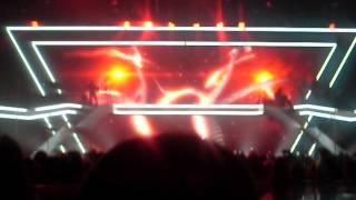 Intro + "Avant nous" Red tour M Pokora Bruxelles