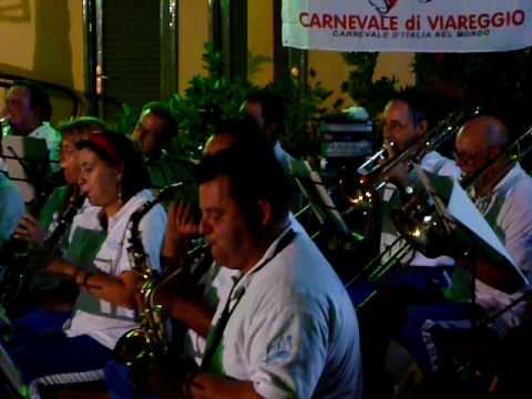 Libecciata"LA SBRODOLATA" Carnevale ai bagni