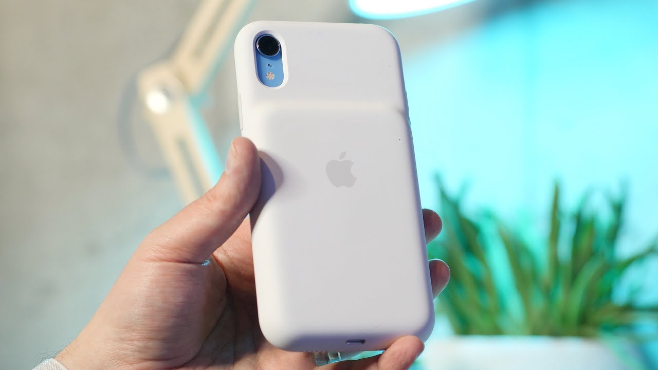 Apple's Smart Battery Case Review (iPhone XS Max and XR)