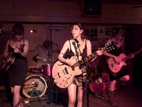 Those Darlins -- Red Light Love