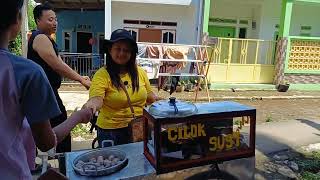 Download lagu Neighbors selling cilok are busy @Wellbabad2 @Kangsumar999 mp3 Download lagu Neighbors selling cilok are busy @Wellbabad2 @Kangsumar999 mp3