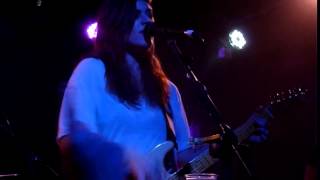 Best Coast - Fine Without You (live in Bristol, May &#39;15)