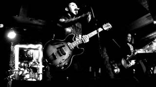 Hunter Valentine/Crying at Bottom Of The Hill SF 8 Mar 2016