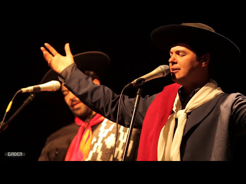 Porteira a Fora | Marcelo Oliveira e Lisandro Amaral (Ao Vivo | no Teatro Treze de Maio)