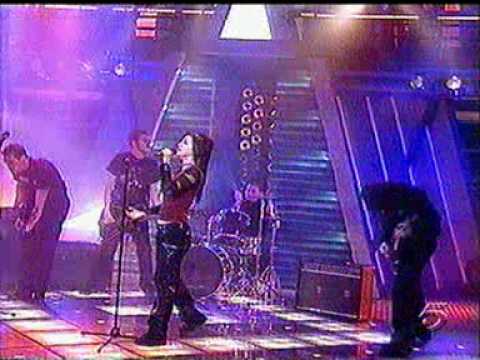 Evanescence- Bring Me To Life Live! (2003)
