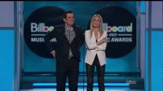 Sketchs de Julie Bowen et Ty Burrell pour les Billboard Music Awards
