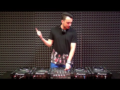 DJ Rich-Art - Video Megamix 2 (28 tracks, 4 decks, 5 minutes)