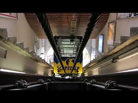 Standseilbahn 7270.01 Davos Schatzalp - Wagen kommt - funicular Switzerland - Schatzalpbahn