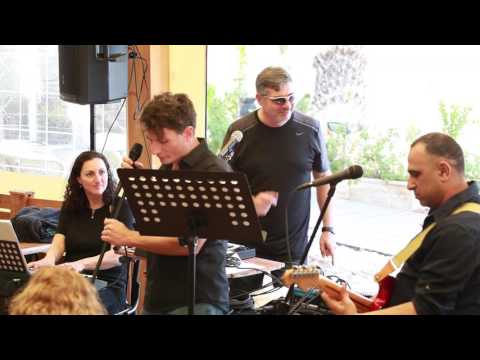 Enjoy the silence - להקת הפרעות קצב