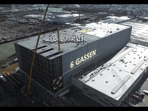 DAMBACH Two-Mast Stacker Crane Insertion