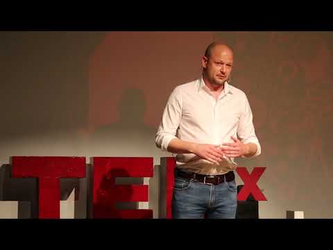 How the skills of improvisation can free us to be ourselves | Tom Lovegrove | TEDxImperialCollege