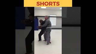 How to defend yourself against a bear hug from behind 😱