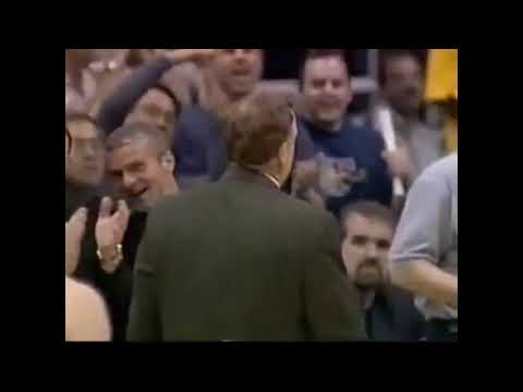 Kings @ Lakers Game 2 2000 Playoffs Kobe drops 32!