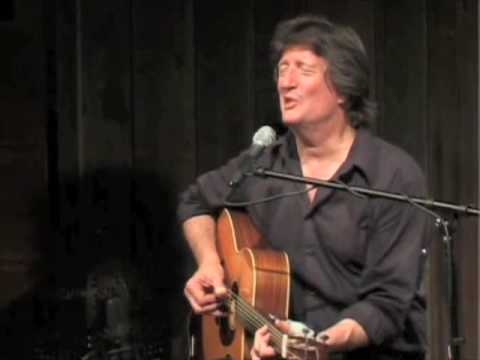 Chris Smither - "Love You Like a Man", from "One More Night" performance DVD