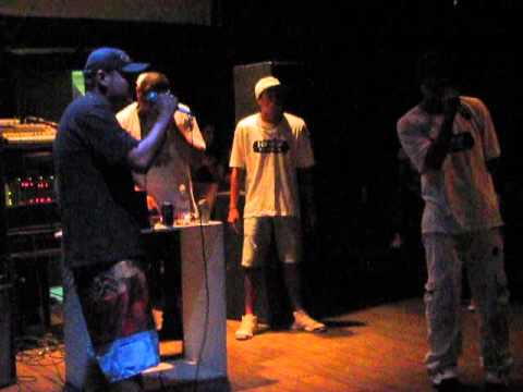 Dia  16. Junior mc part. Roger(Rima Periférica)