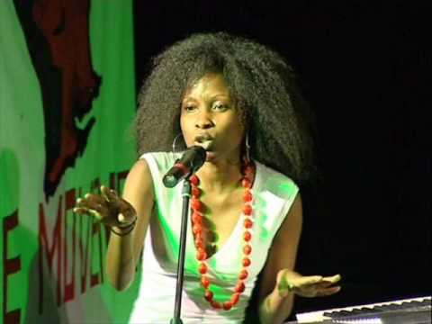 She' s your queen - Drea feat Samantha