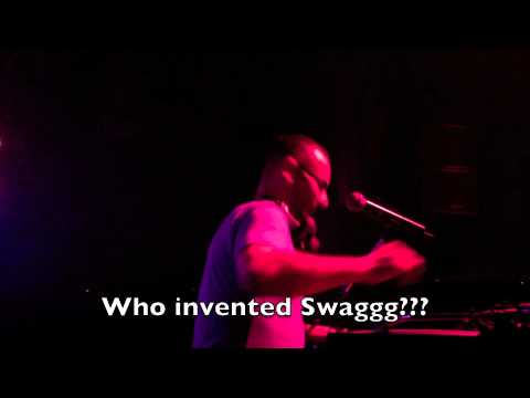 DJ SAKE VS VELVET UNDERGROUND DUBAI