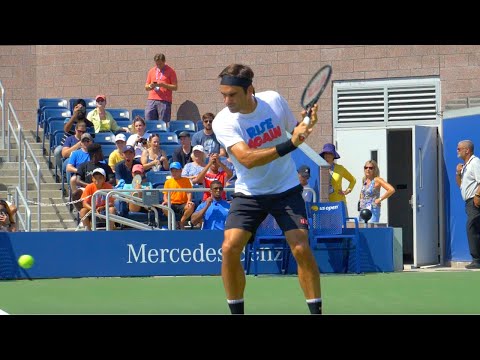 Perfect Roger Federer Slice Backhand Slow Motion