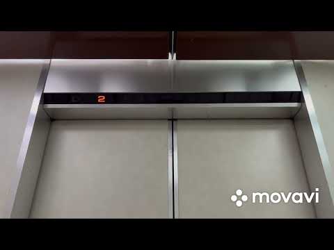 1985 Fujitec RSDN traction elevators @ Scenery Garden Block A in Fo Tan, Hong Kong (even floors)