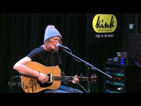Brett Dennen - Make You Fall In Love With Me (Bing Lounge)