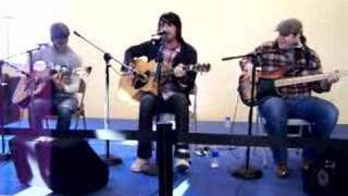 Jonezetta Accoustic Set &quot;Get Ready(Hot Machete)&quot;