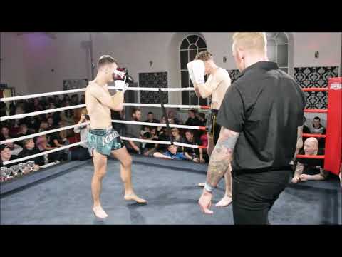 Road to Glory 9 Fight 9 James Brown V Harry Sartin