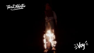 Voy Lyrics English Translation