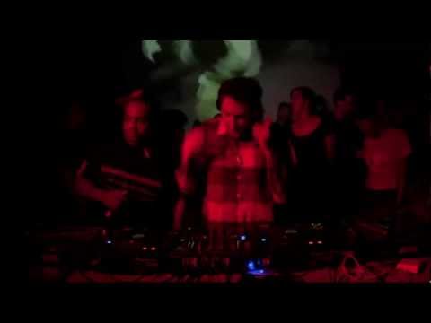 Toddla T feat. Shola Ama & Serocee 55 min Boiler Room DJ Set