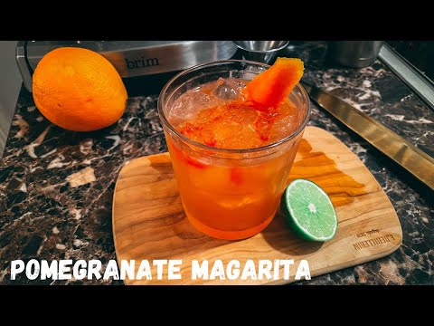 How to Make Pomegranate Margarita