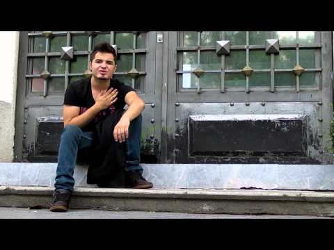 Alex Dee "como estas"