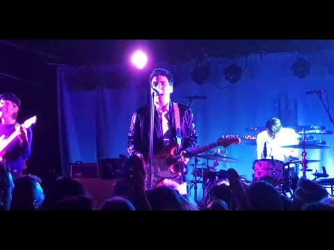 Bad Suns - Disappear Here (The Rave Bar, Milwaukee 3-5-2017)